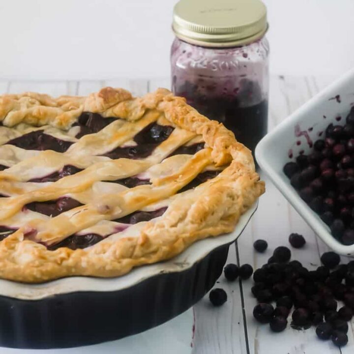 Pie with berries and jam