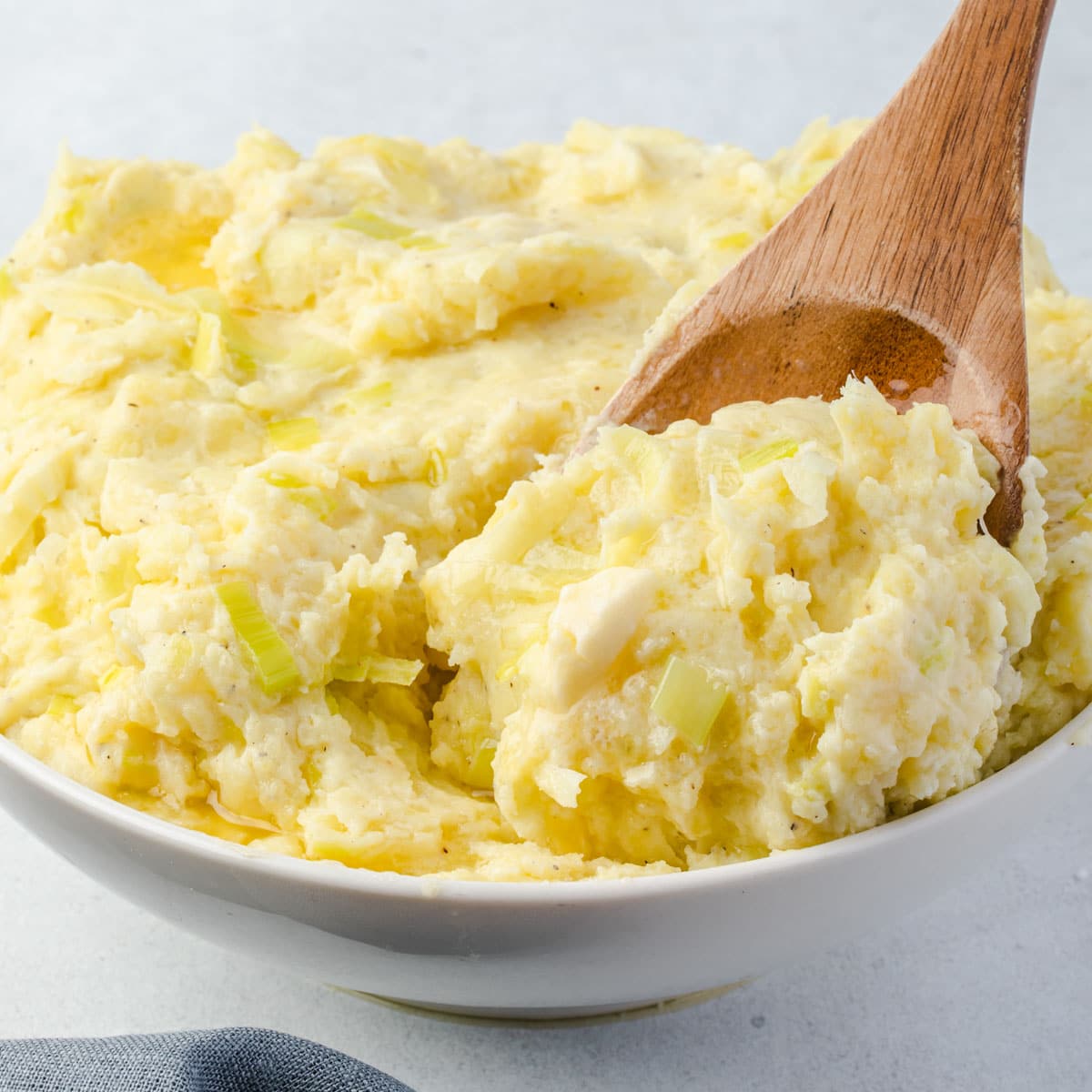 Gruyere and Leek Mashed Potatoes – State of Dinner