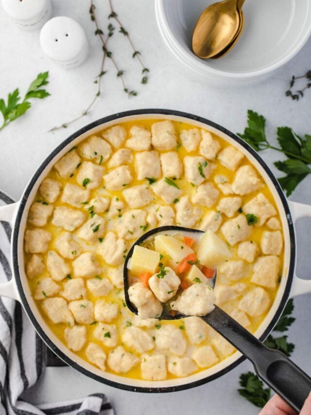 Creamy Potato & Dumpling Soup