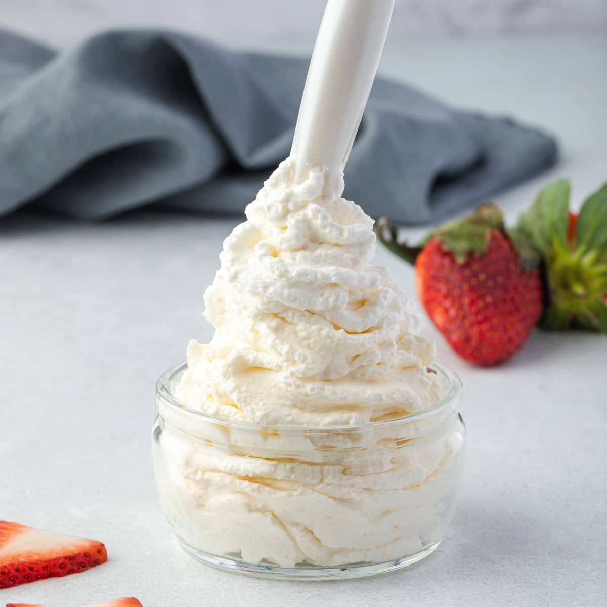 How to Make Whipped Cream {3 ingredients} - Spend With Pennies