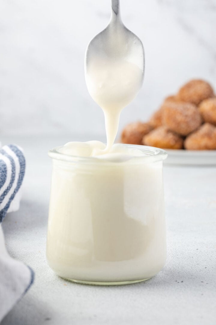 Sweet Cream Cheese Dipping Sauce (Only 4 Ingredients!)