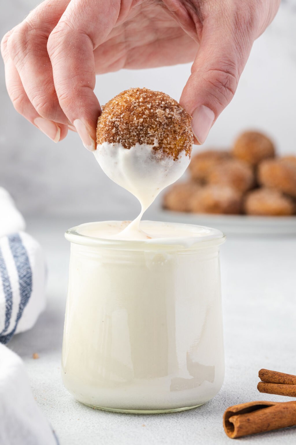 Sweet Cream Cheese Dipping Sauce (Only 4 Ingredients!)