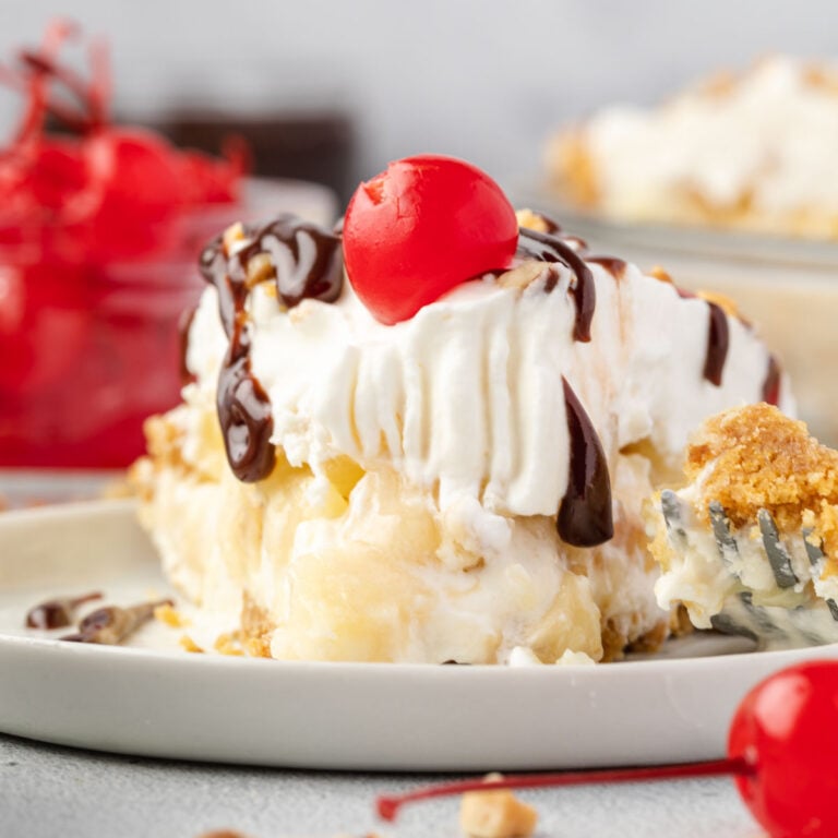 NoBake Banana Split Pie State of Dinner