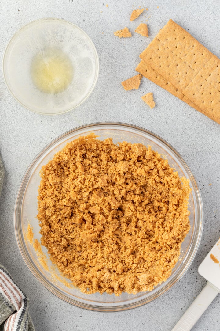 Perfect Graham Cracker Crust Recipe for a 9x13 Pan