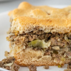 Ground beef and cabbage sandwiched between two sheets of flaky crescent dough.