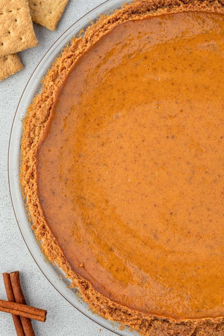Easy Pumpkin Pie with Graham Cracker Crust
