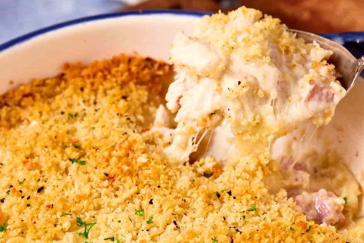 A close up shot of chicken cordon bleu casserole.