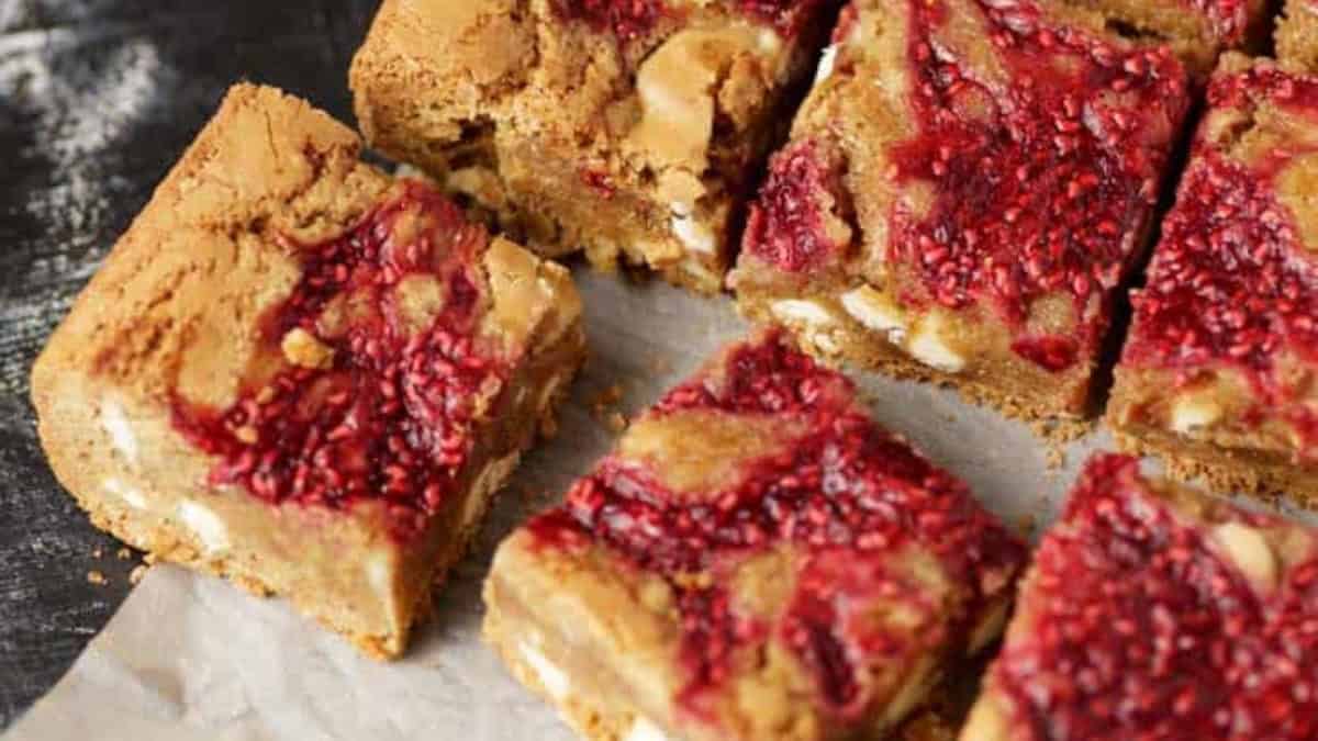 A close up shot of raspberry white chocolate.