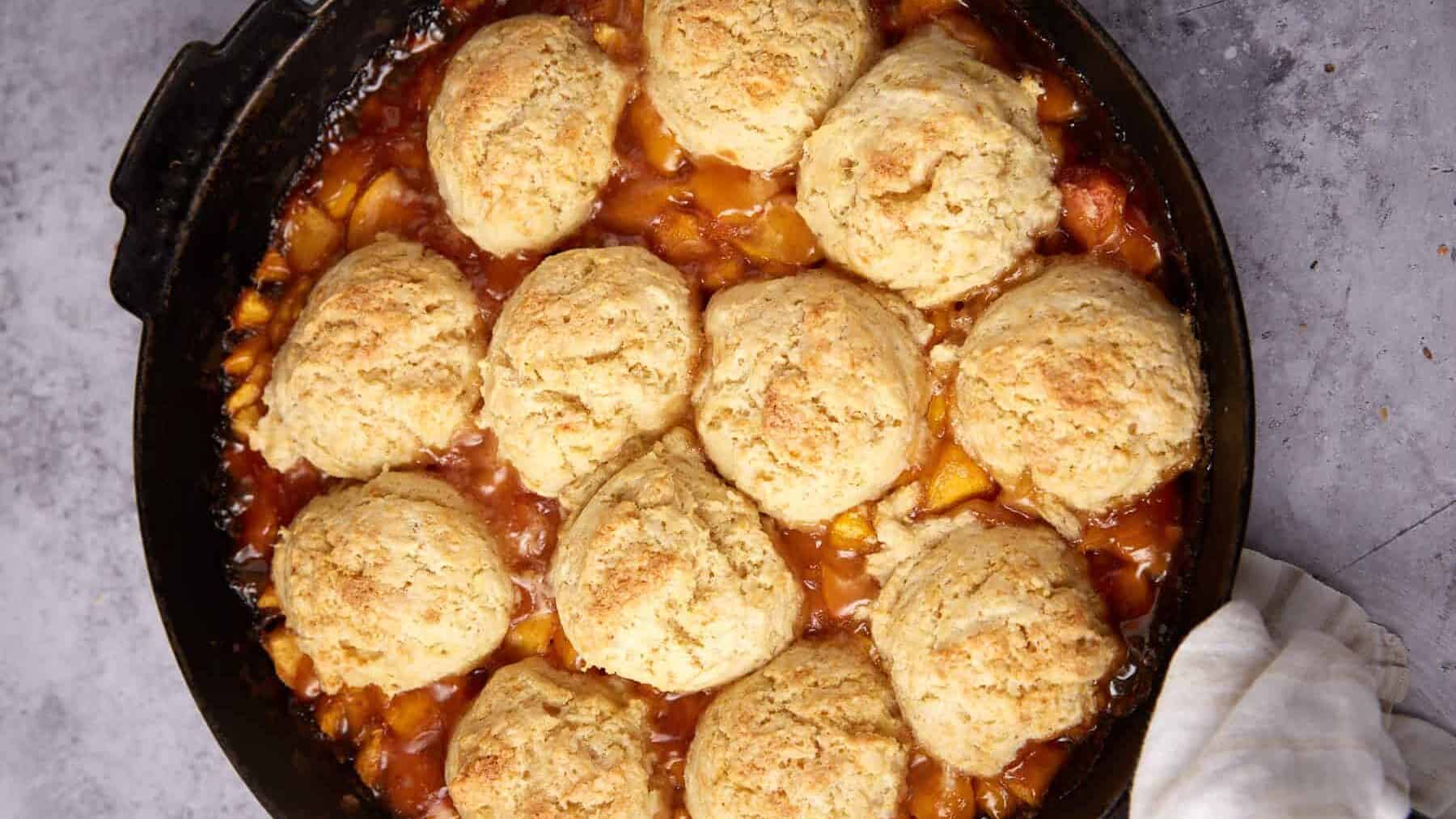 A close up shot of Peach Cobbler.