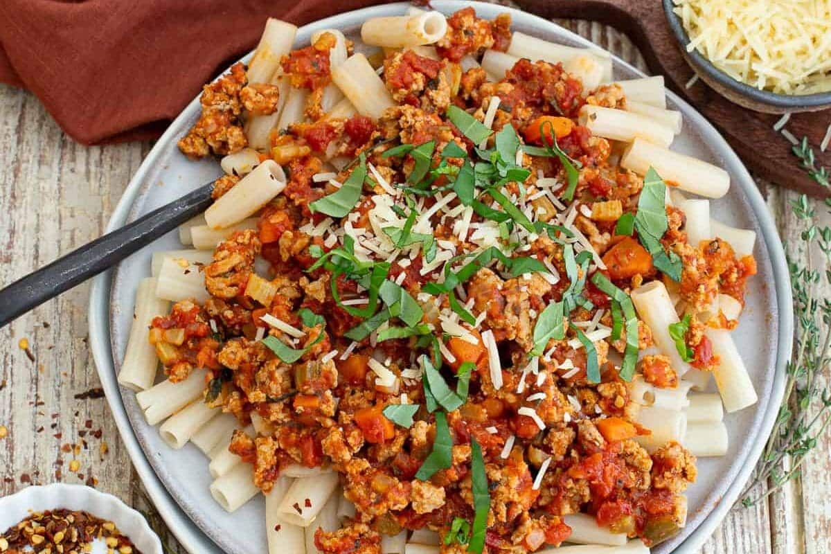 A close up shot of turkey bolognese.