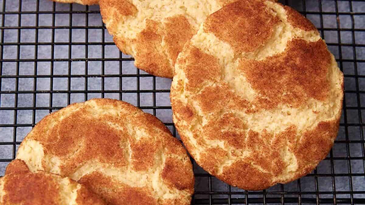 A close up shot of snickerdoodle cookies.